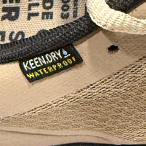 Keen WK400 Men's Waterproof Walking Shoe - Picture 4 of 6